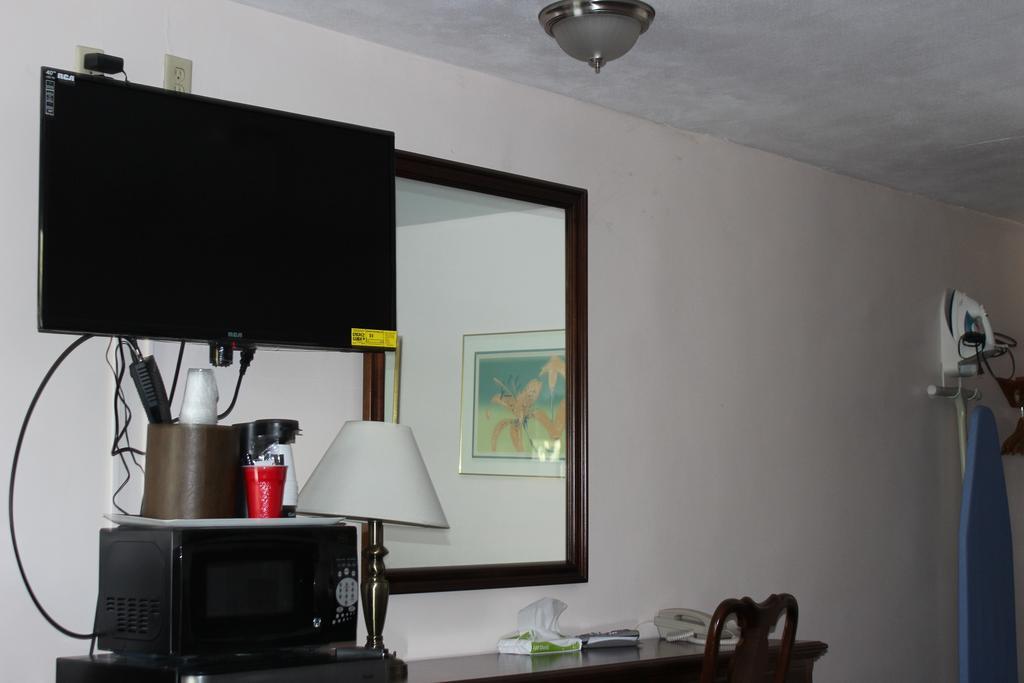 Atlantic Motel East Wareham Bagian luar foto
